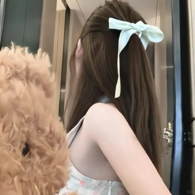 黑夜中的玻璃人偶